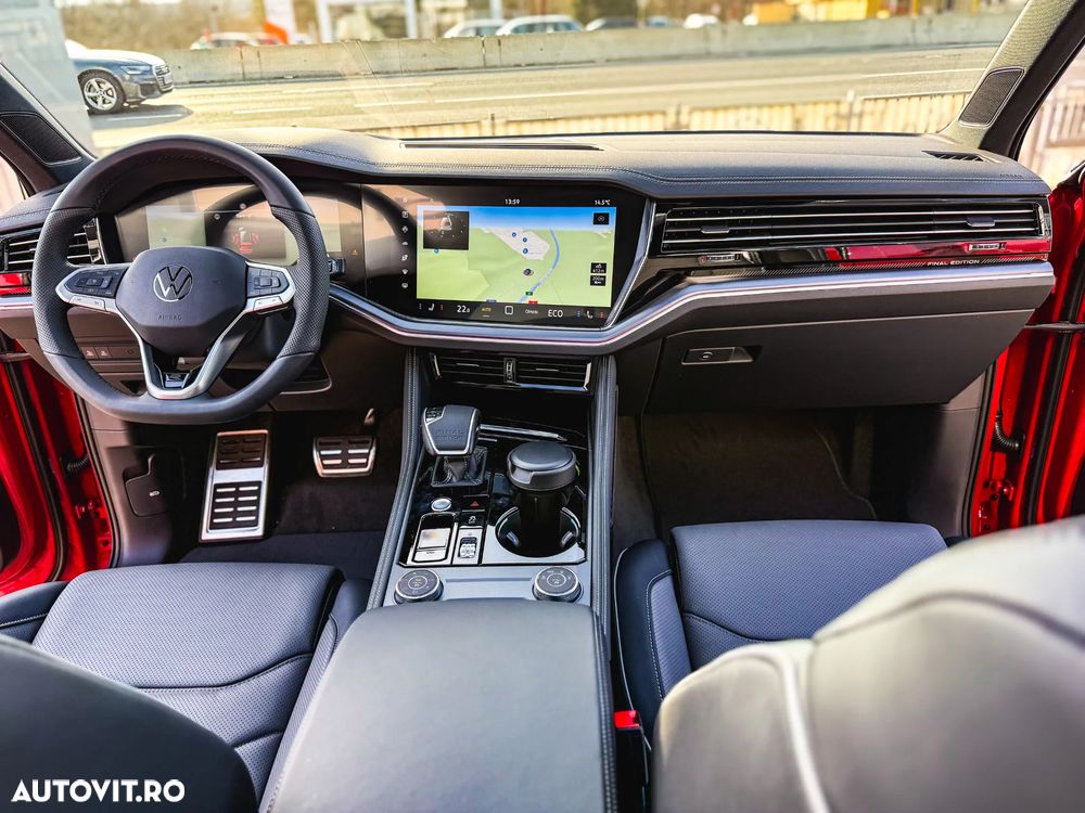 Volkswagen Touareg V6 TDI 4MOTION R-Line - 12