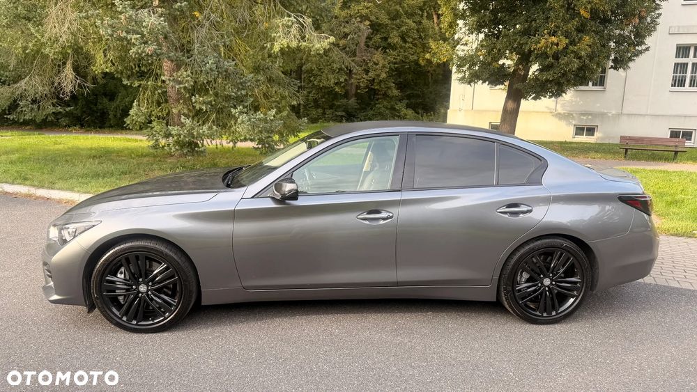 Infiniti Q50 2.0t Sport Tech - 11