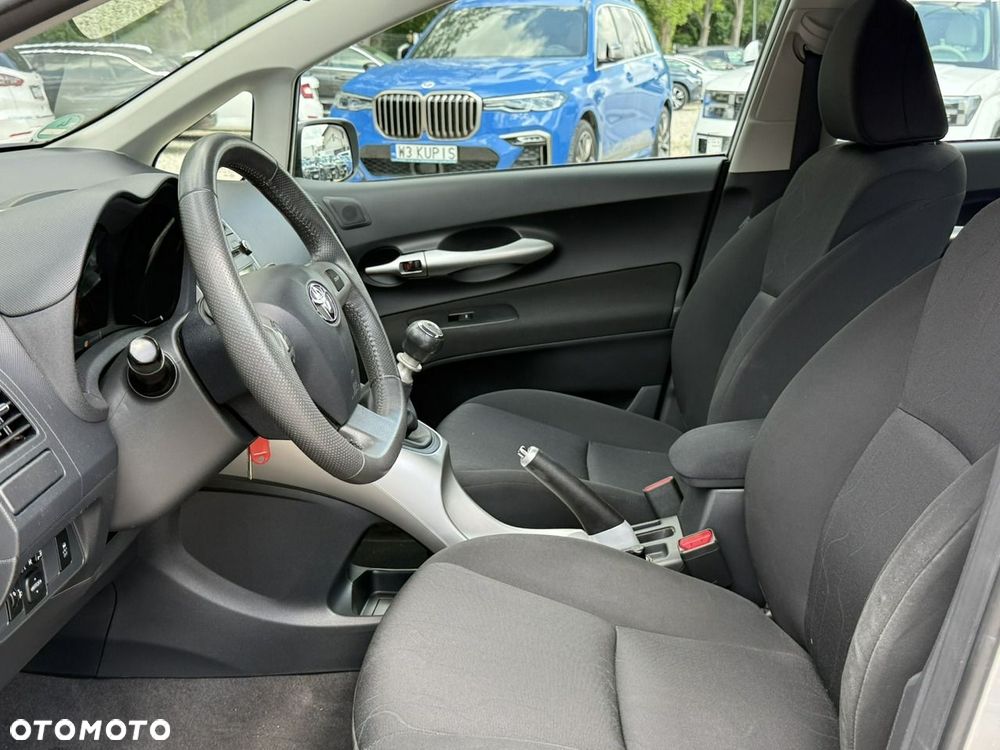 Toyota Auris 1.6 Active - 11
