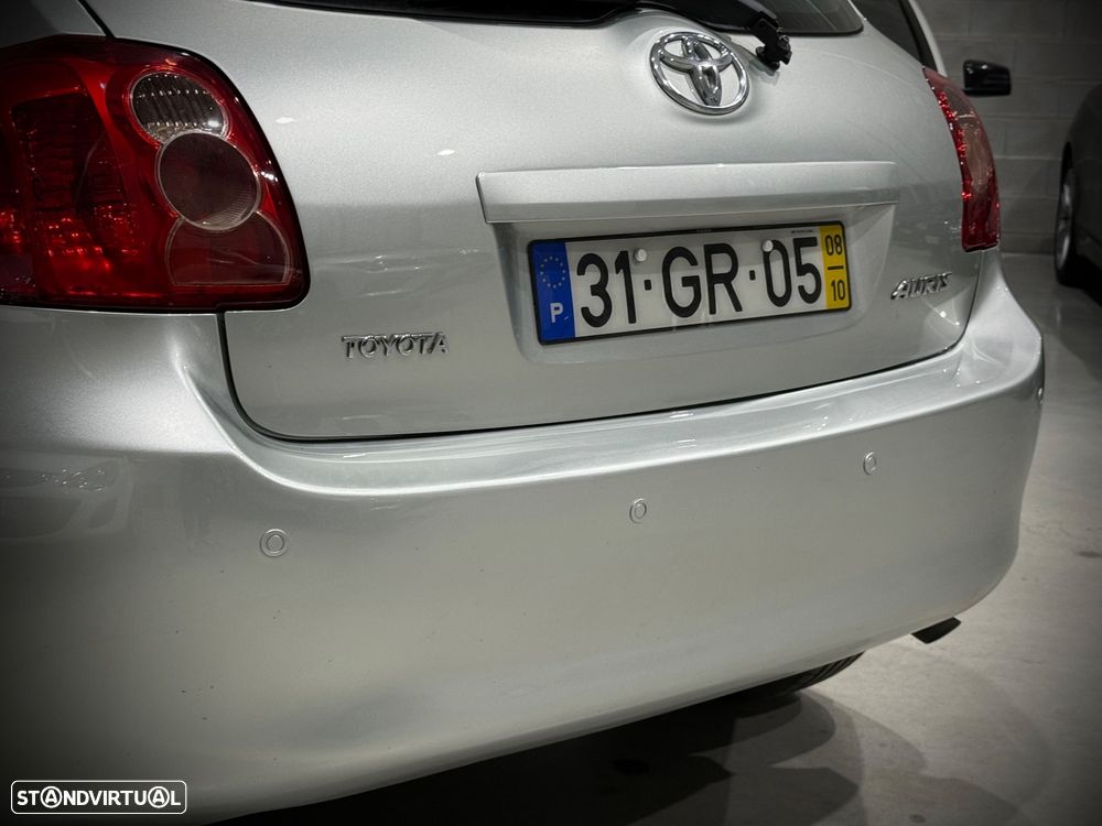 Toyota Auris 1.4 VVT-i AC+VSC - 18