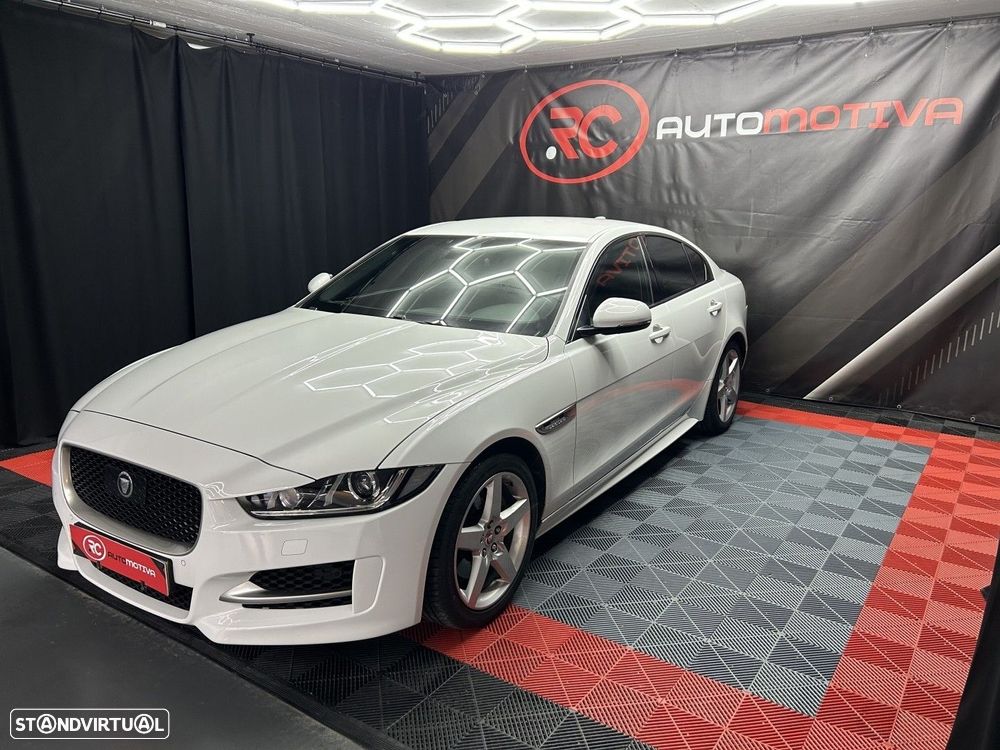 Jaguar XE 2.0 D R-Sport Aut. - 3