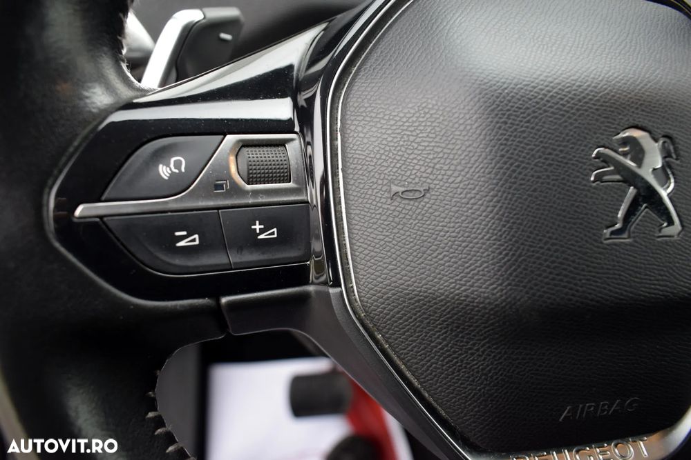 Peugeot 3008 - 16