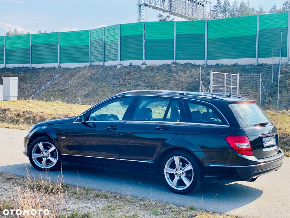 Mercedes-Benz Klasa C 180 CGI Automatik BlueEFFICIENCY Avantgarde - 7