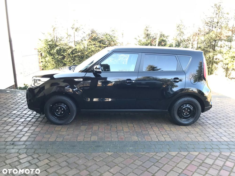 Kia Soul 1.6 CRDI M - 6