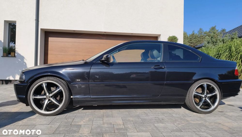BMW E46 1999 photo 2
