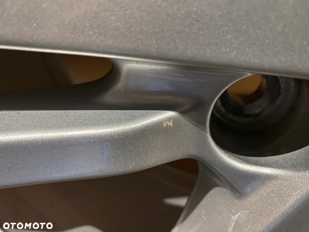 Koła 17 cali Audi Q3 83A Continental 215/65R17 2024 r. felgi 83A601025F 28k - 22