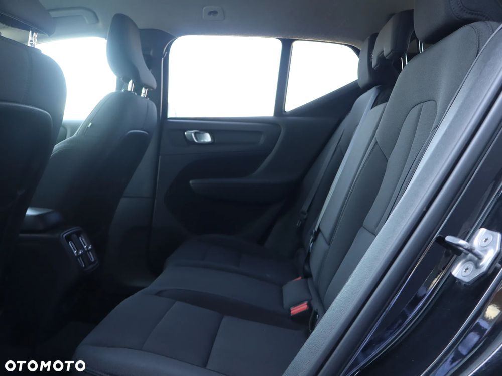 Volvo XC 40 B4 B Momentum - 15