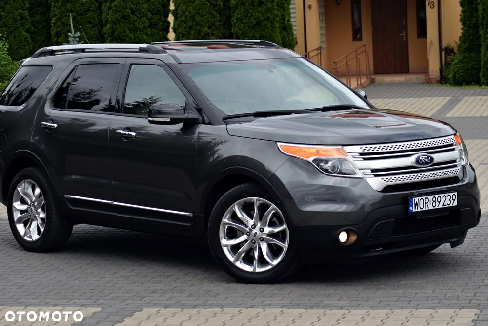 Ford Explorer - 22