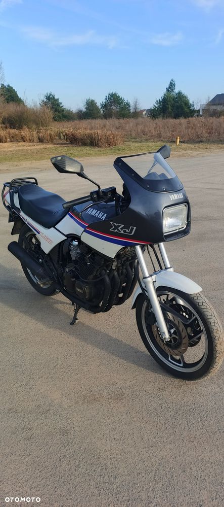 Yamaha XJ - 4