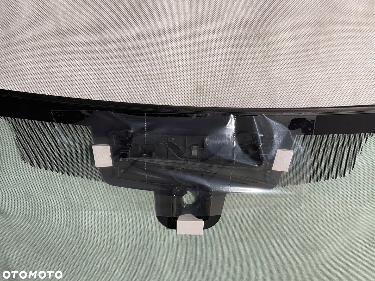 SZYBA PRZEDNIA CZOŁOWA JAGUAR F-PACE HUD ACOUSTIC PO 2020- - 5