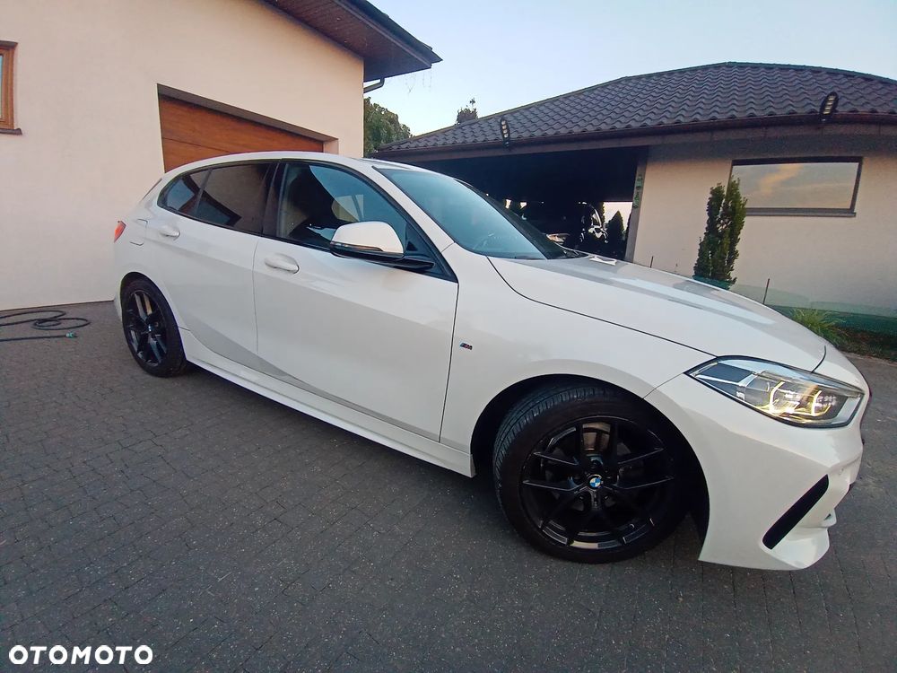 BMW Seria 1 118i M Sport - 4
