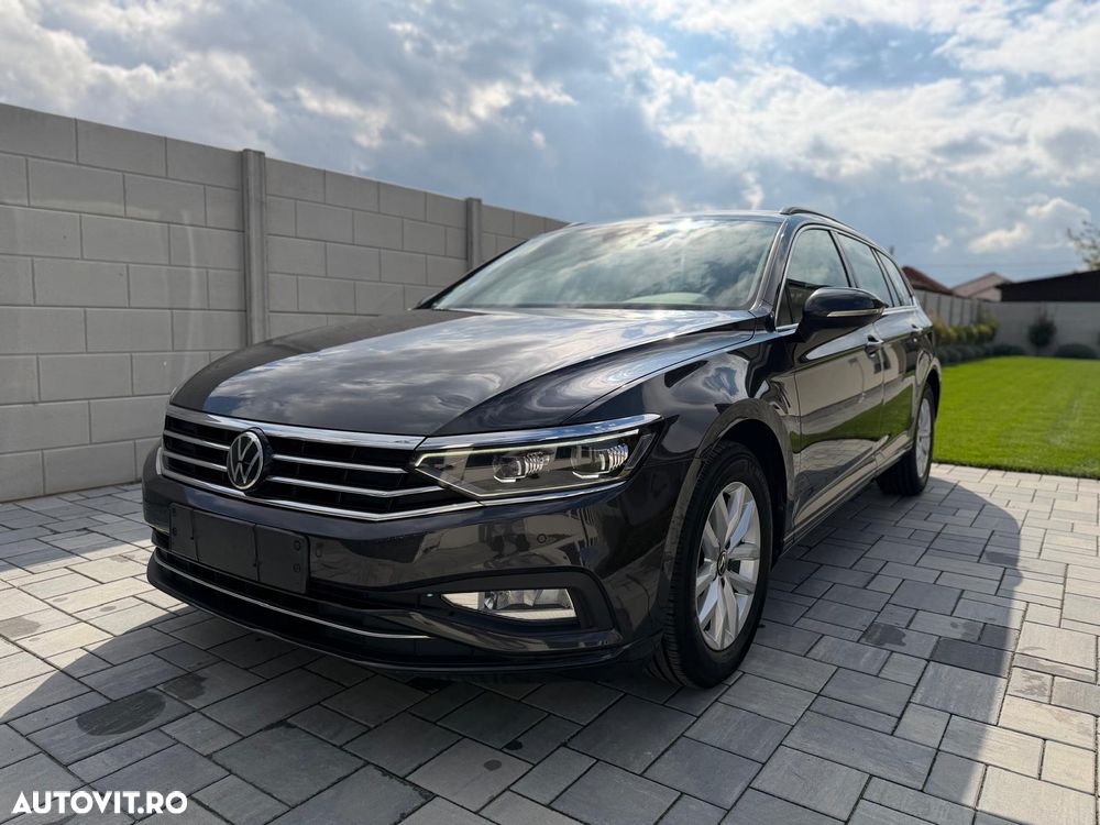Volkswagen Passat 2.0 TDI DSG Comfortline - 1