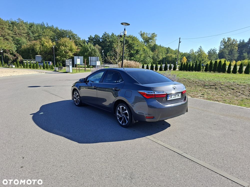 Toyota Corolla - 6