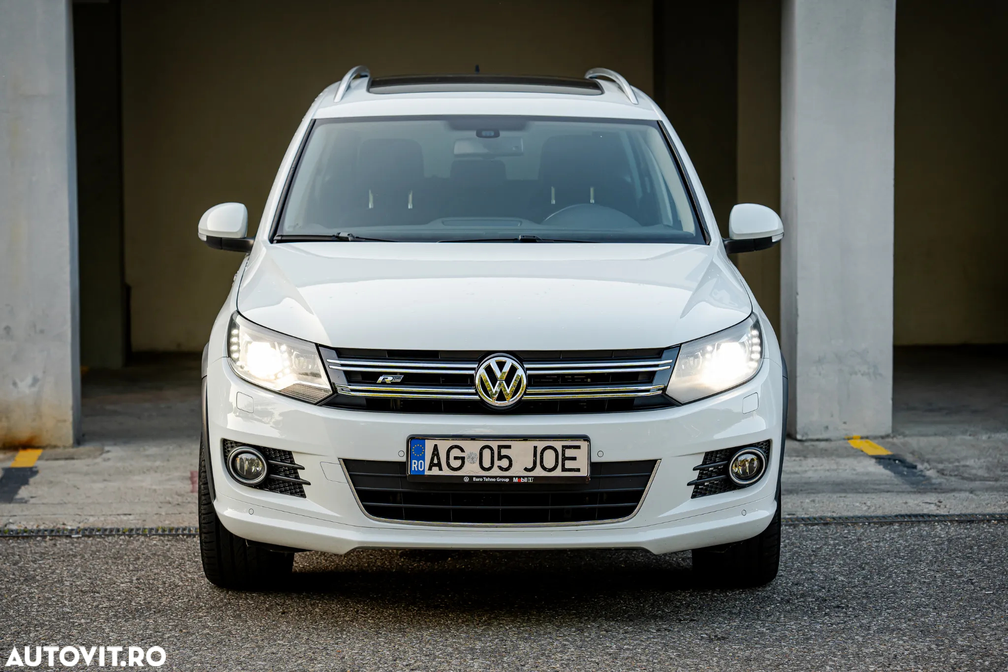 Volkswagen Tiguan 2.0 TDI DPF 4Motion BlueMotion Technology DSG Cup Sport & Style - 9