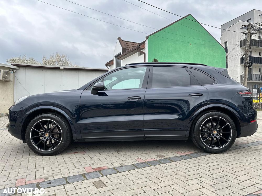 Porsche Cayenne Tiptronic S - 18