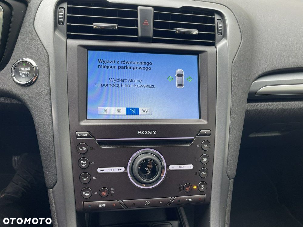 Ford Mondeo - 35
