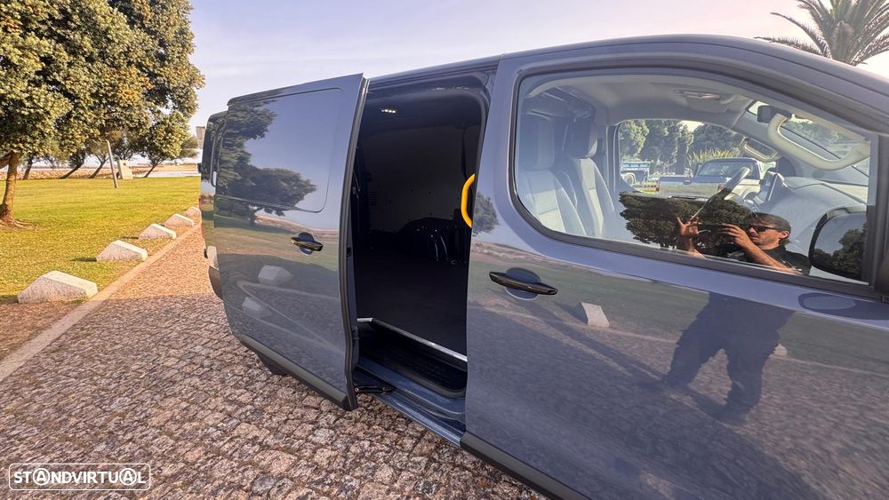 Opel Vivaro 1.5 CDTi L3H1 Essentia - 6