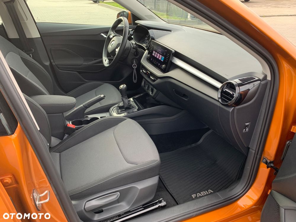 Skoda Fabia 1.0 TSI Ambition - 28