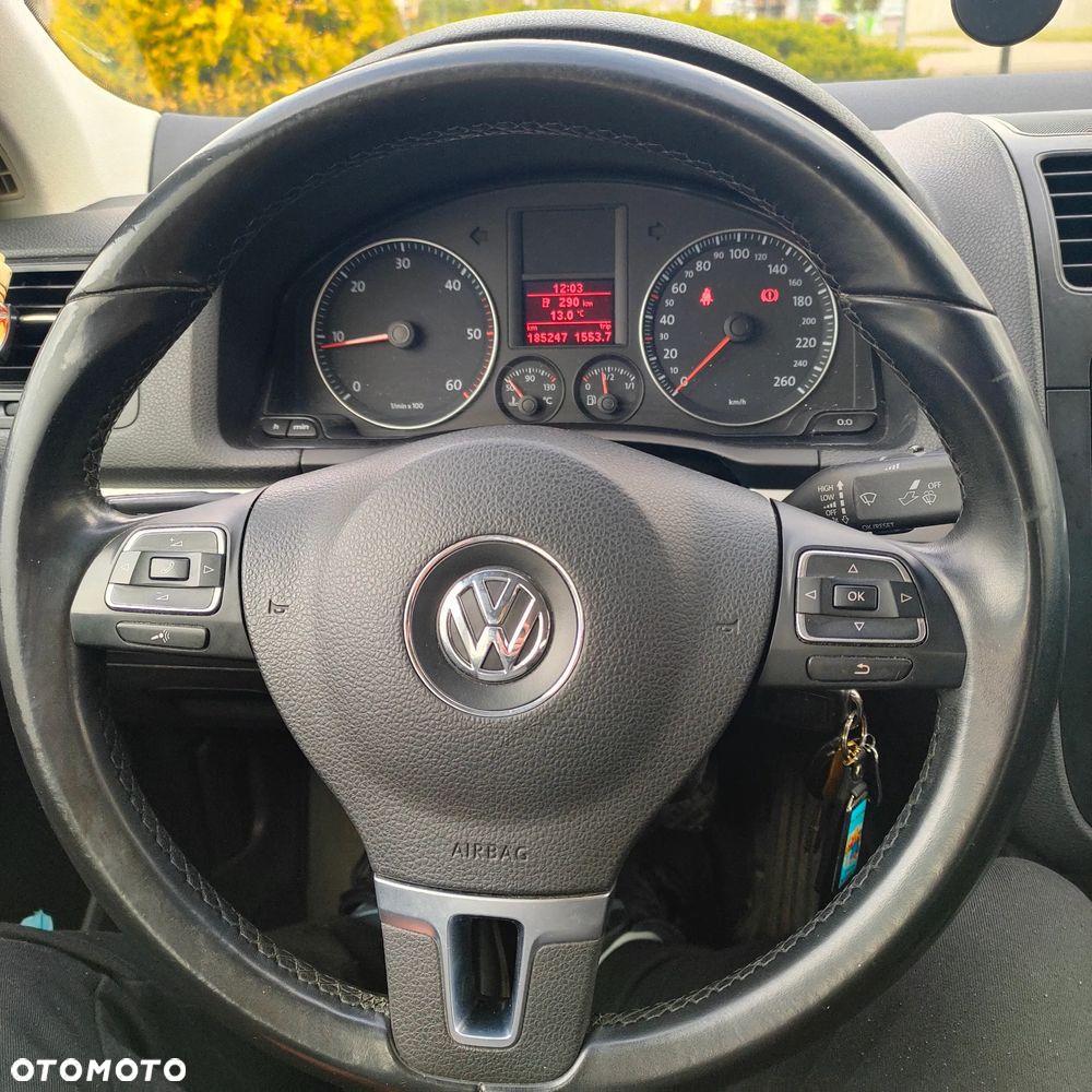 Volkswagen Jetta 1.9 TDI Trendline - 4