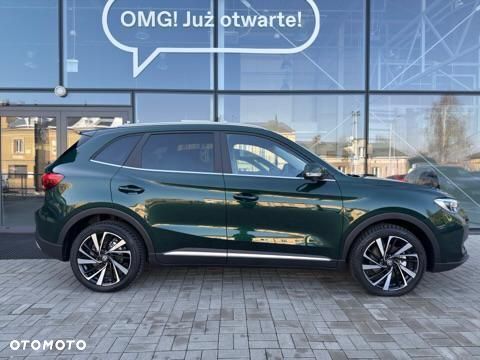 MG ZS Hybrid+ - 10