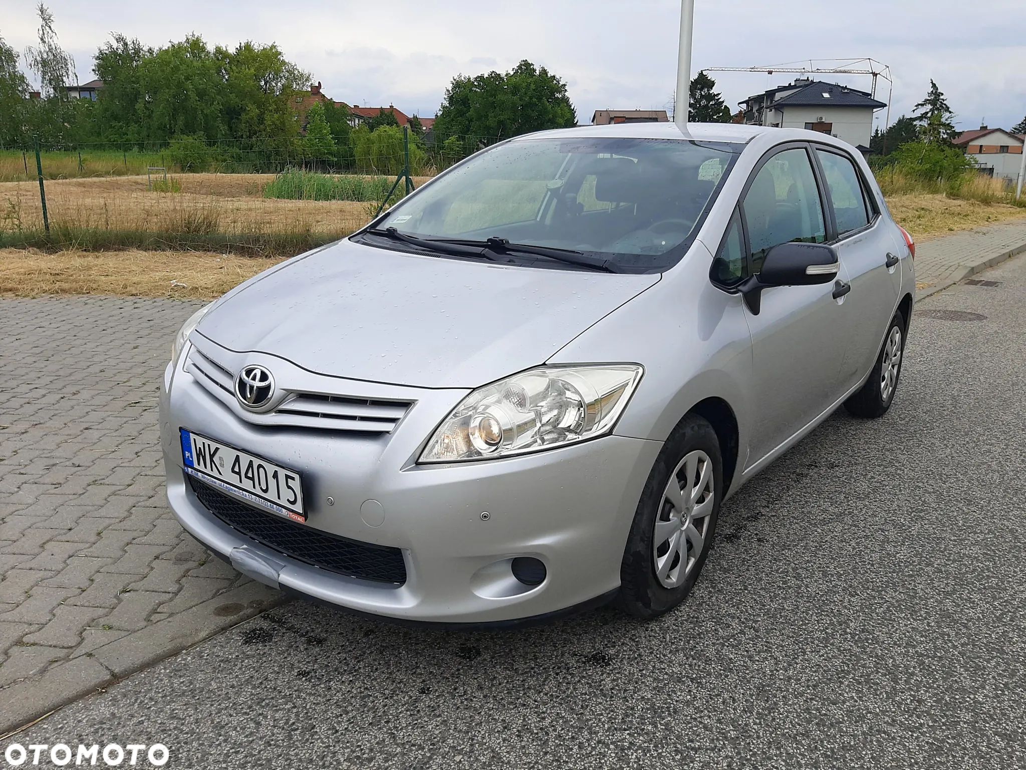 Toyota Auris - 1
