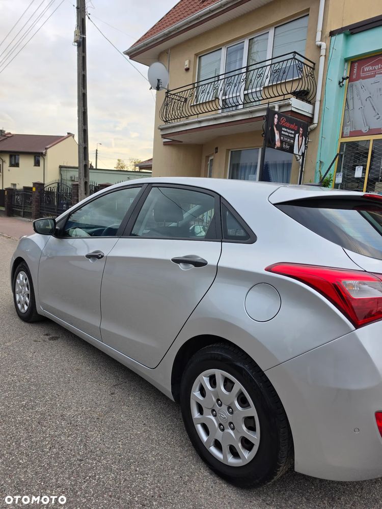 Hyundai i30 i30cw 1.4 Trend - 5