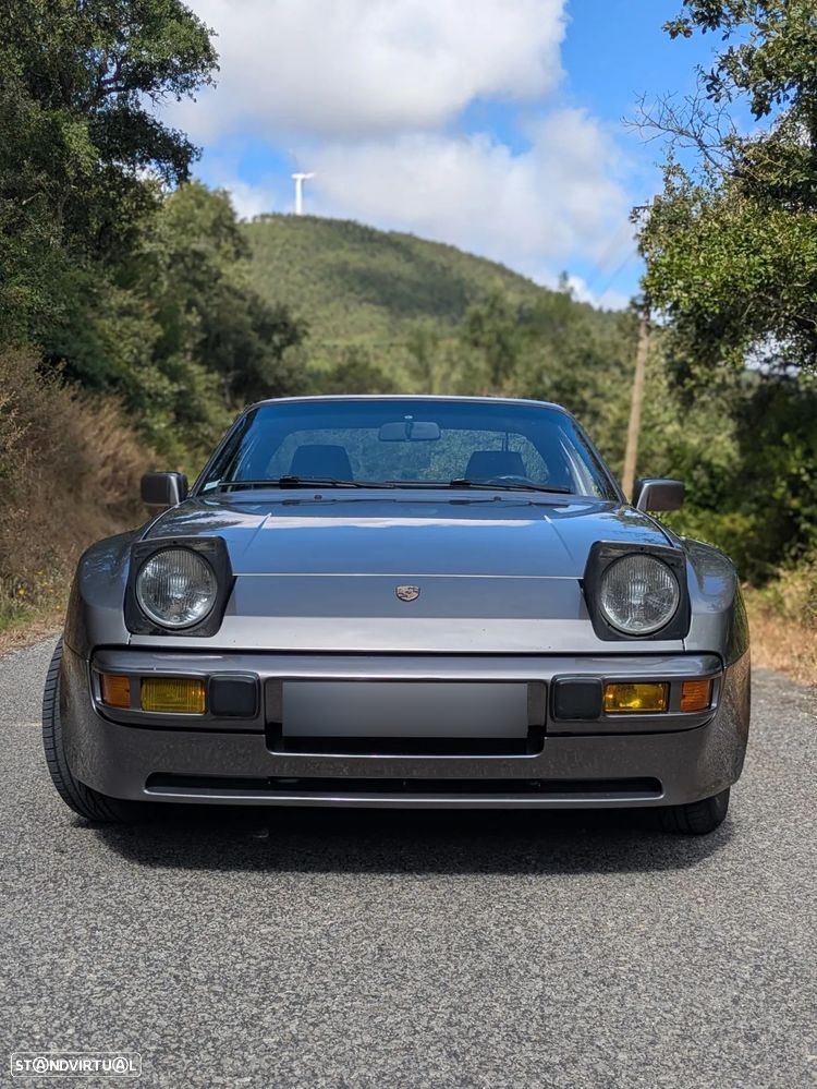 Porsche 944 S - 1