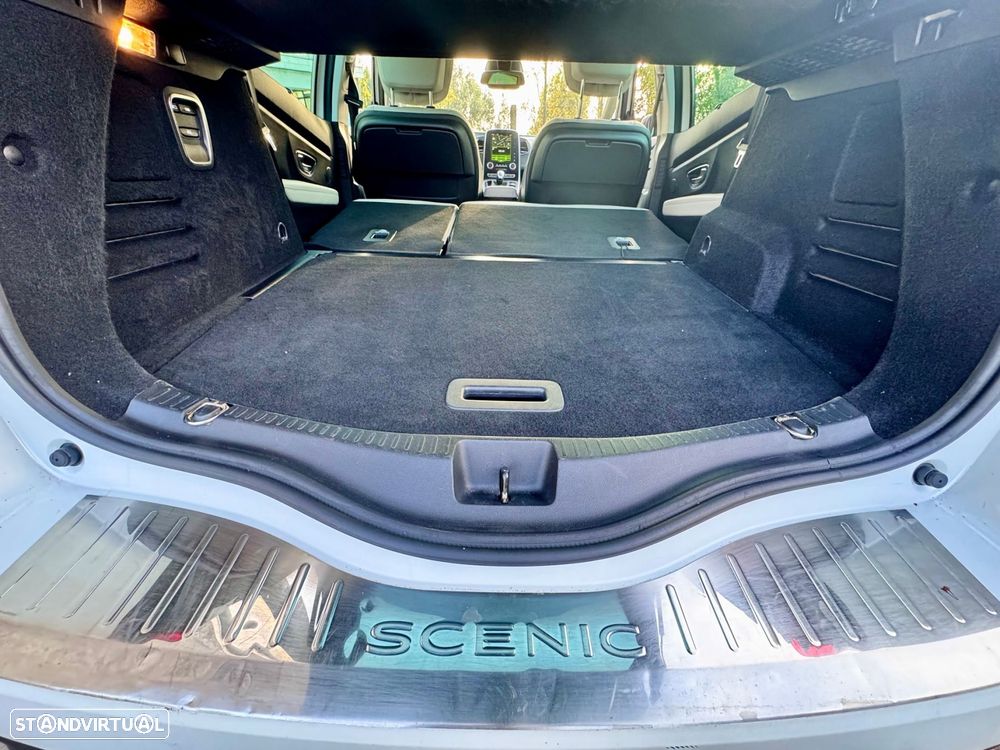 Renault Scénic 1.2 TCE Sport SS - 36