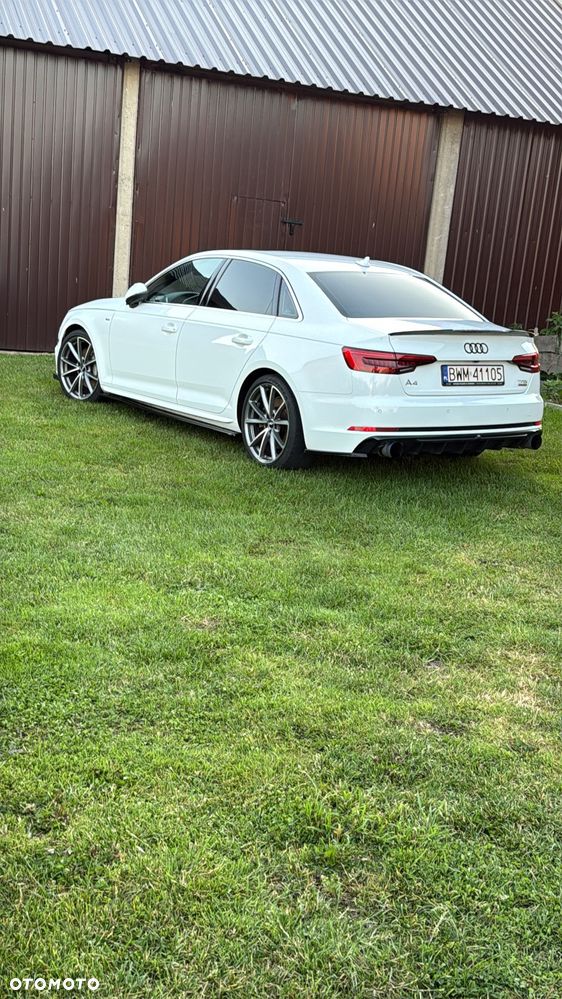 Audi A4 Limousine - 6