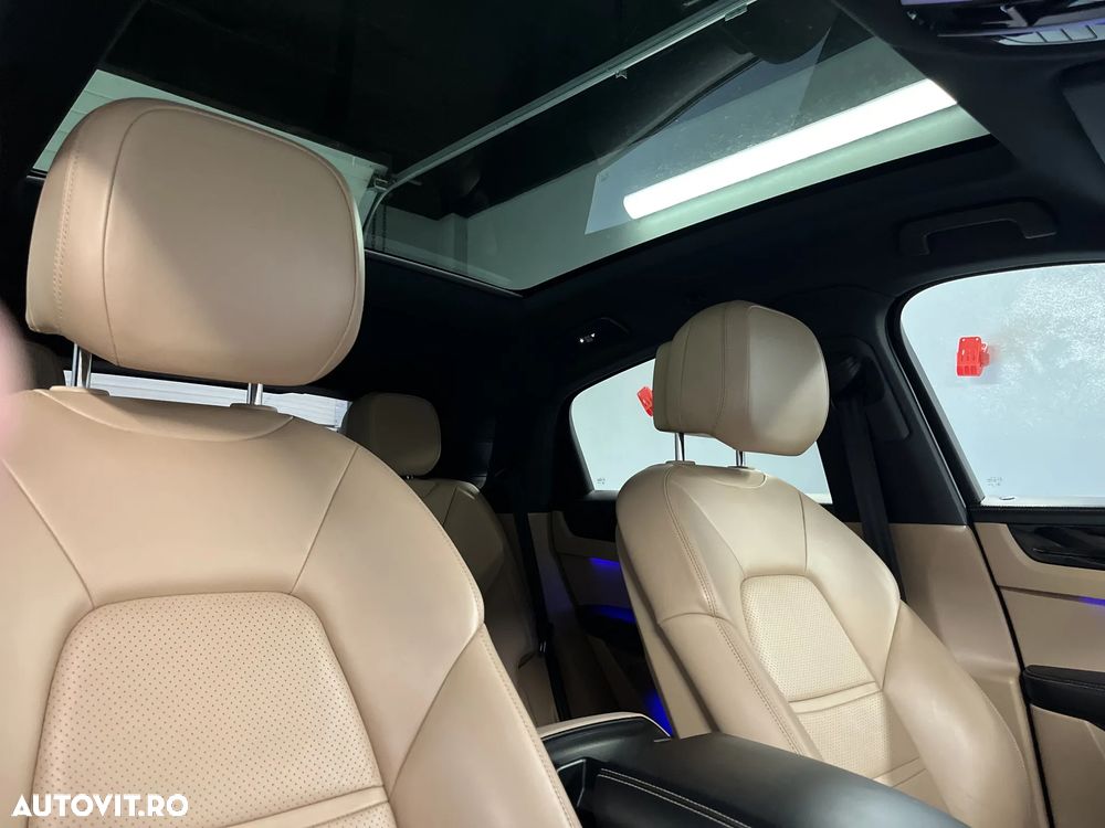 PORSCHE Cayenne 2020 — imagine 29