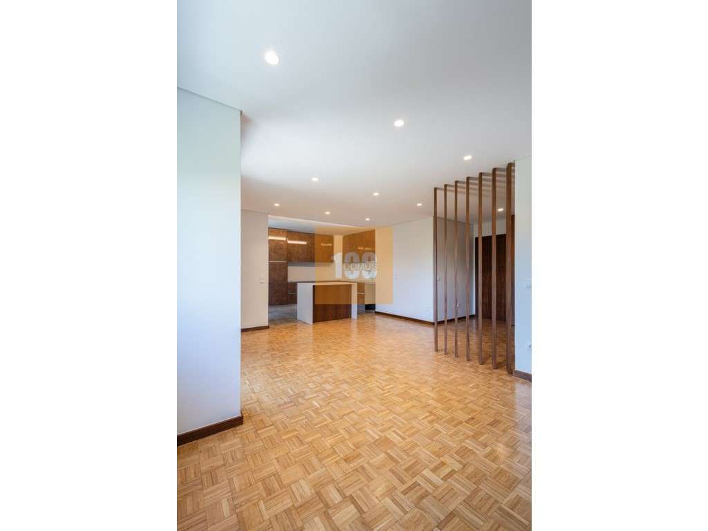 T3 remodelado no Bairro dos Arquitetos - Grande imagem: 5/29