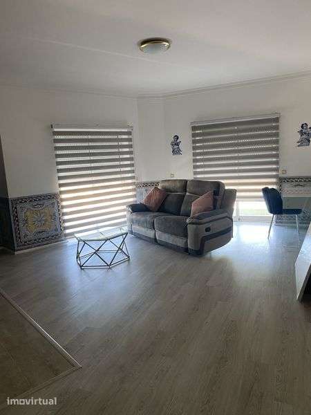 Apartamento T4 zona Ribeirinha Baixa Banheira - Grande imagem: 2/8
