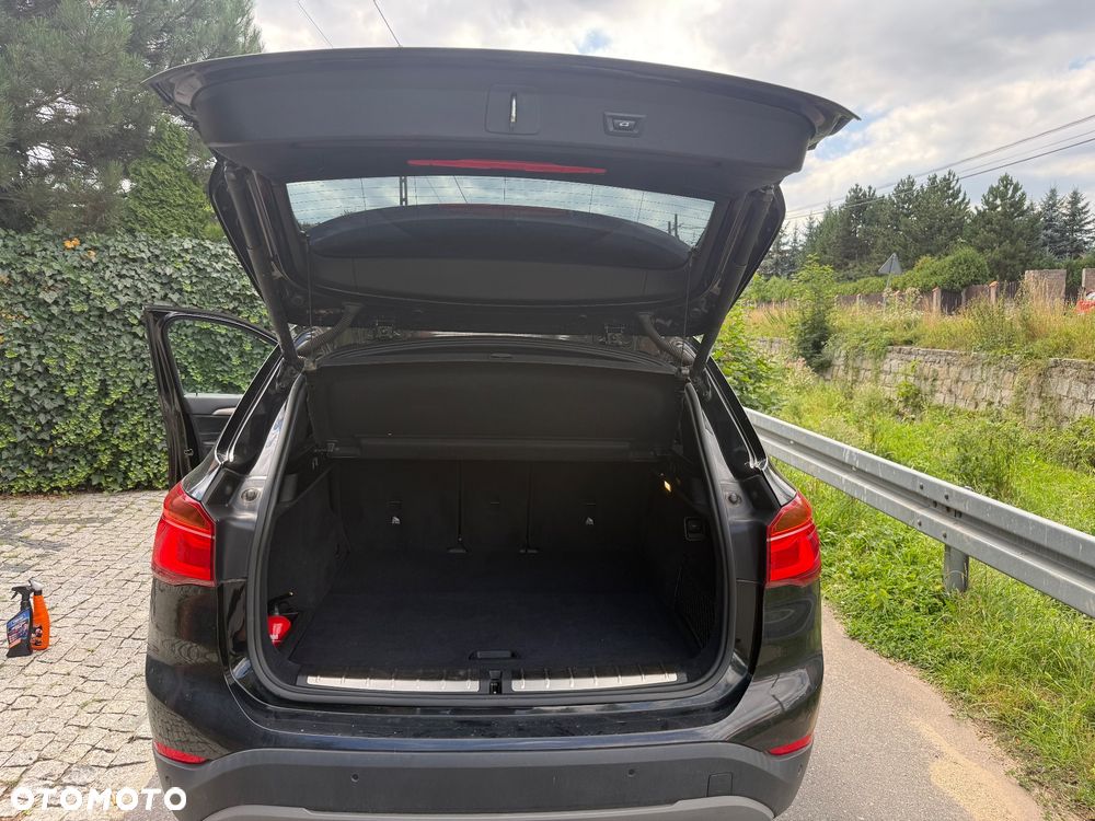 BMW X1 sDrive18d - 6