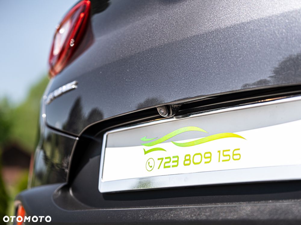 Kia Stonic 1.4 L - 21