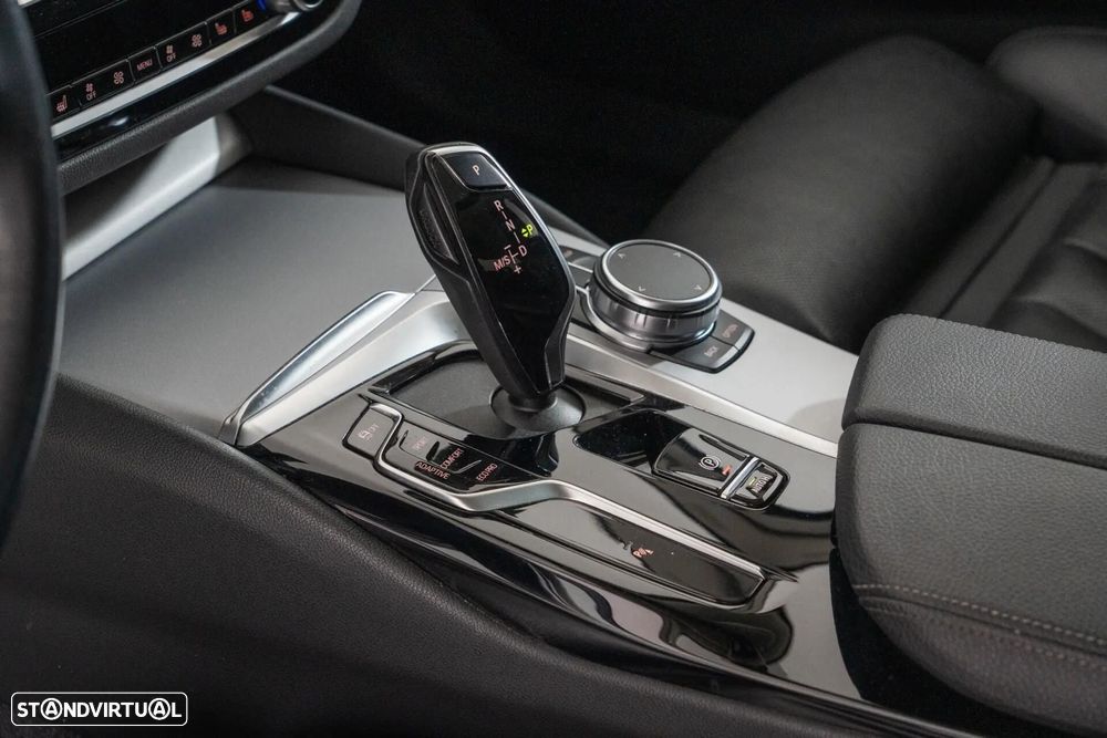 BMW 530 d Line Luxury Auto - 26
