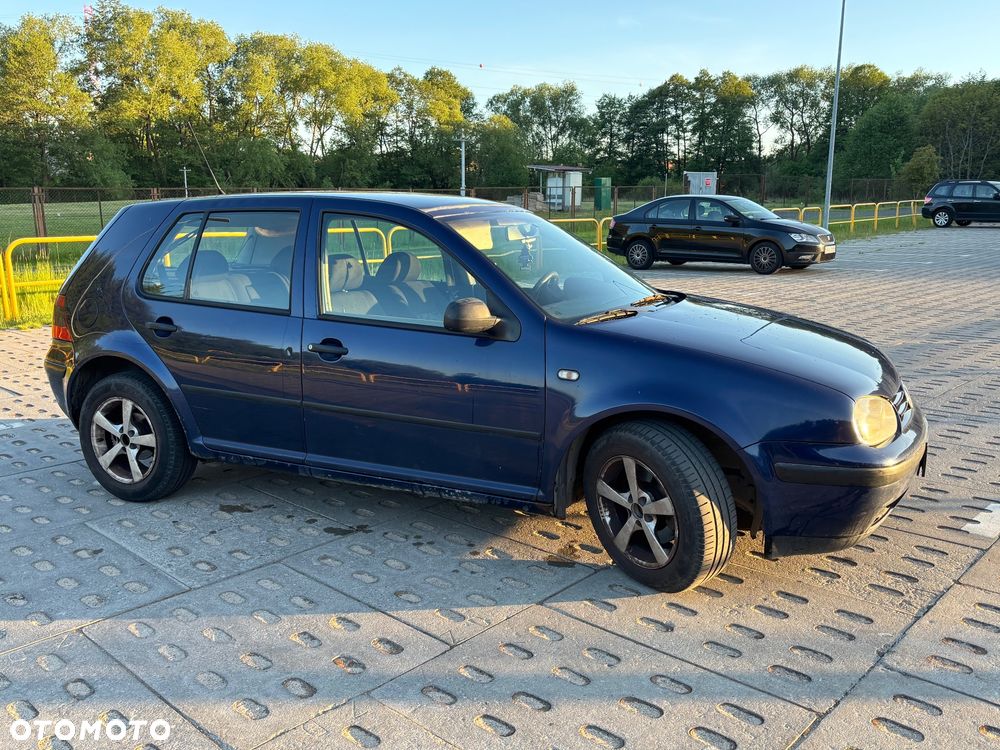 Volkswagen Golf 1.9 TDI - 3