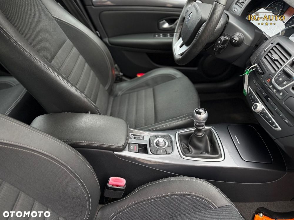 Renault Laguna - 32