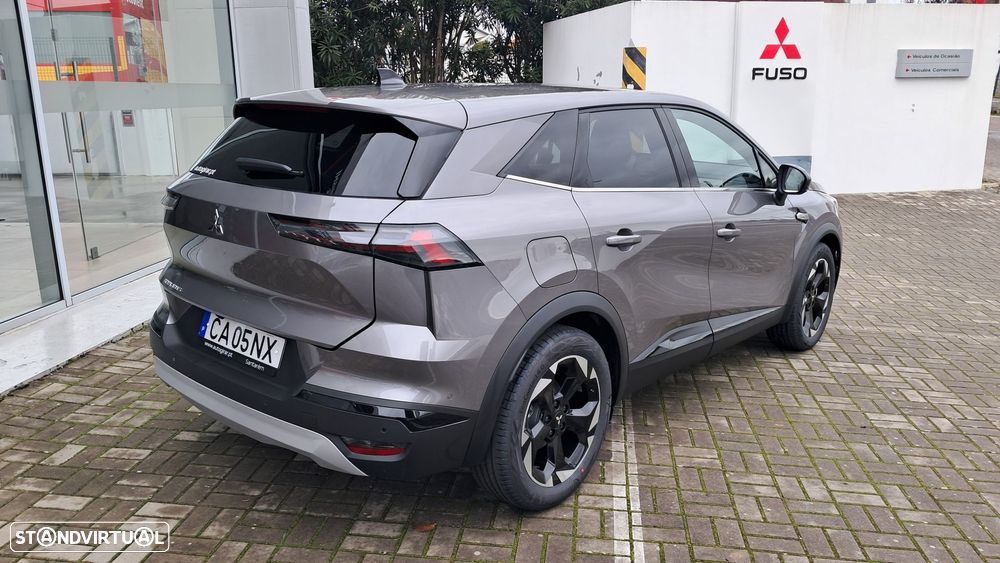 Mitsubishi Grandis - 5