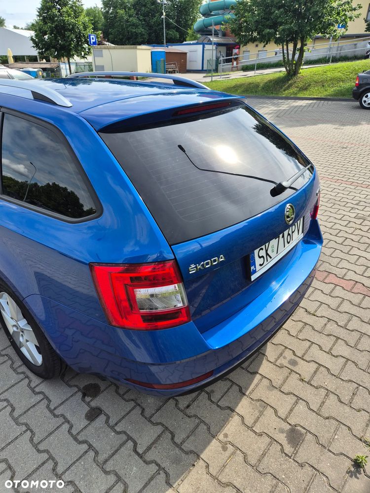 Skoda Octavia 1.6 TDI SCR Ambition - 19