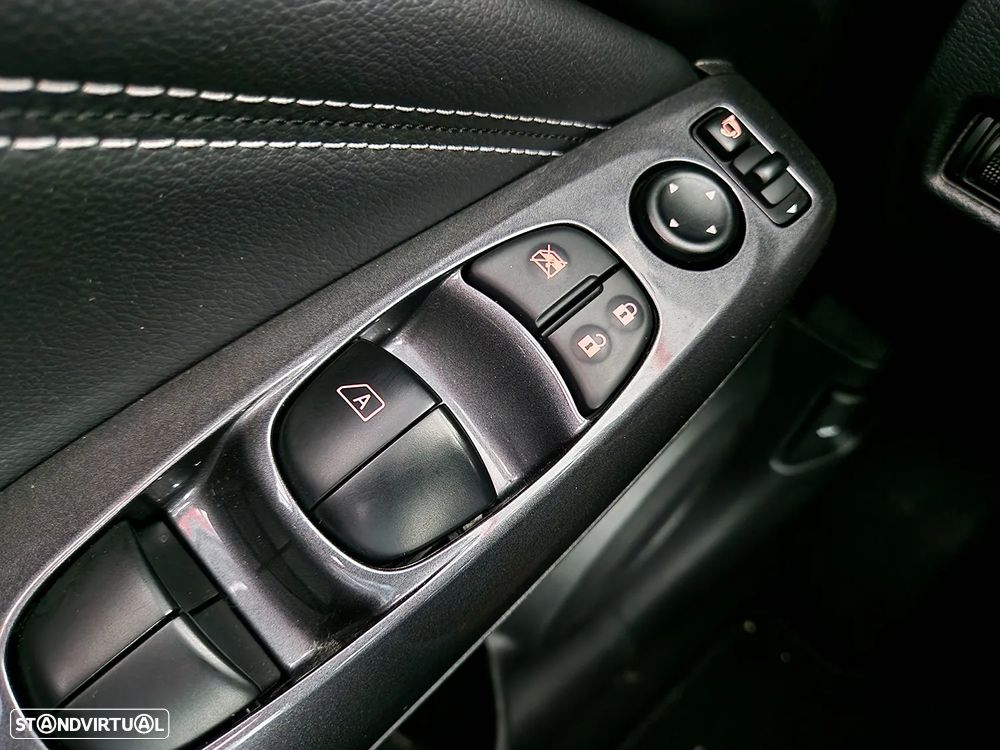 Nissan Juke 1.0 DIG-T N-Design C.Two Tone B. - 41