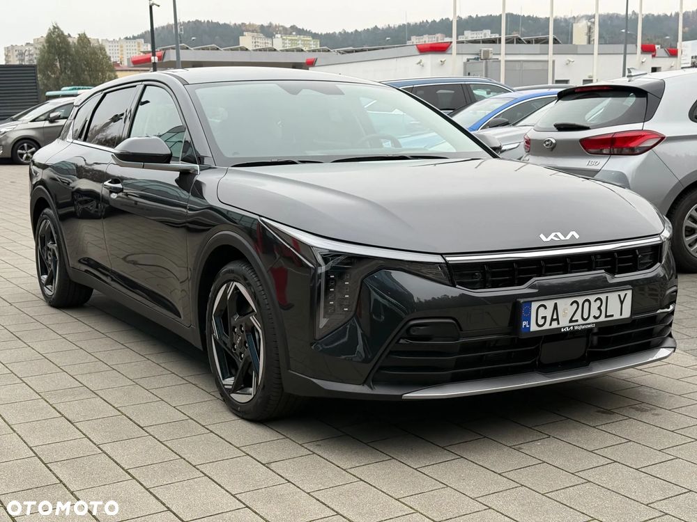 Kia K4 1.6 T-GDI L - 6