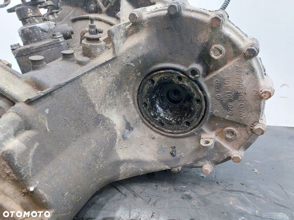 Skrzynia biegów Manualna VW Transporter T4 1992-2003 2.5 TDI KOD:AFK - 8