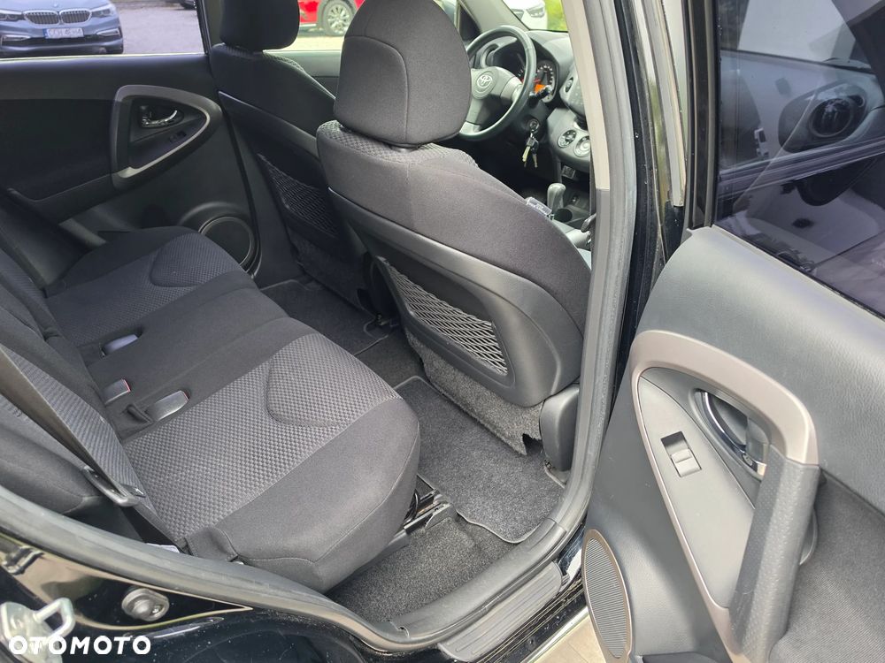 Toyota RAV4 2.0 4x4 Automatik Sol - 13
