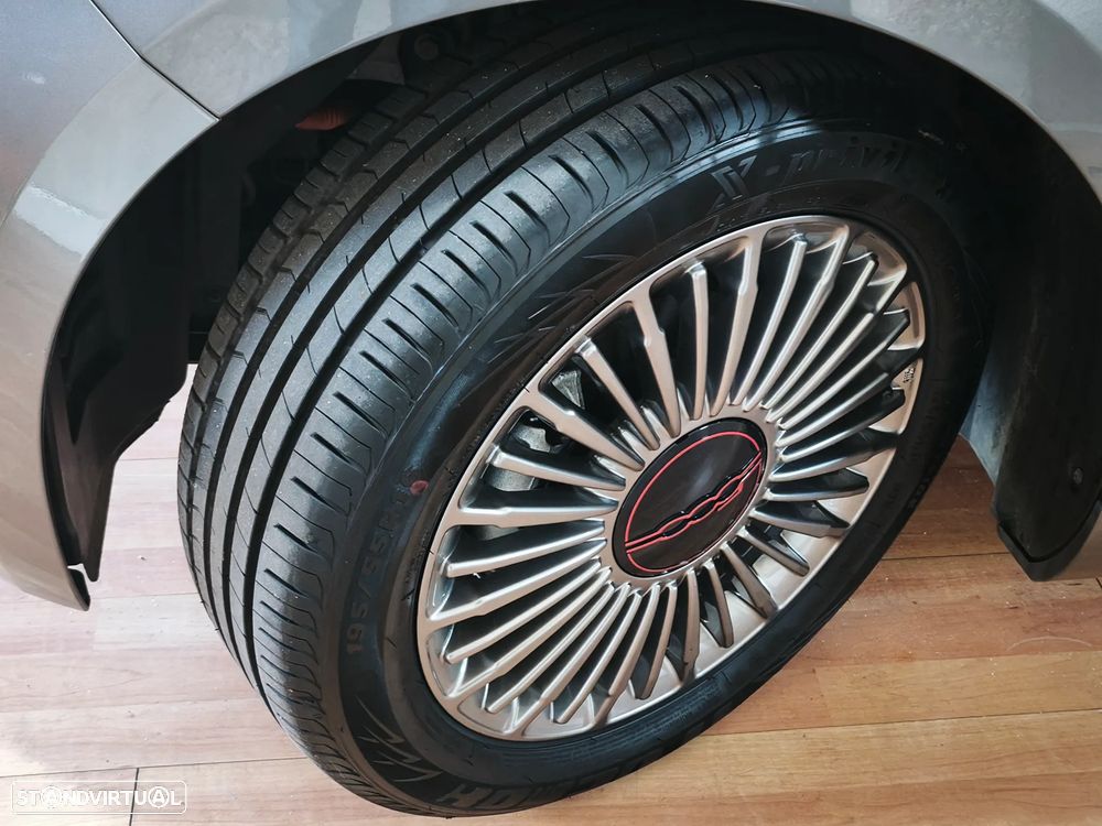 Fiat 500e 23,8kWh Red - 52