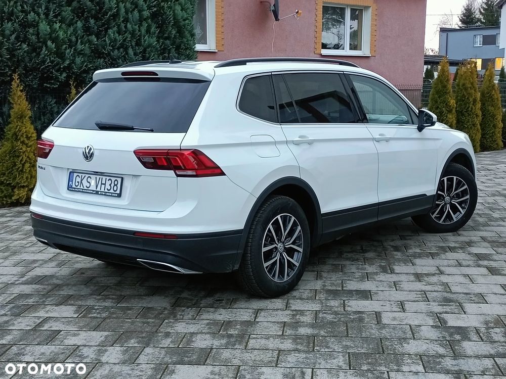 Volkswagen Tiguan - 4