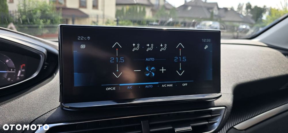 Peugeot 3008 1.5 BlueHDi Allure S&S EAT8 - 33