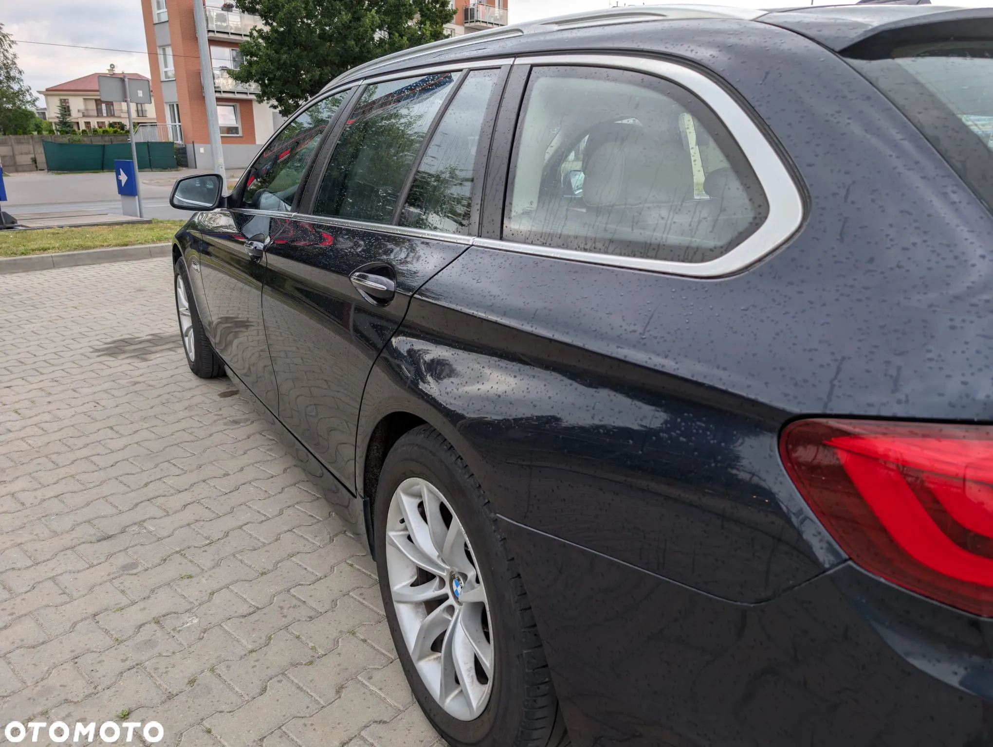 BMW Seria 5 530d xDrive Touring - 7
