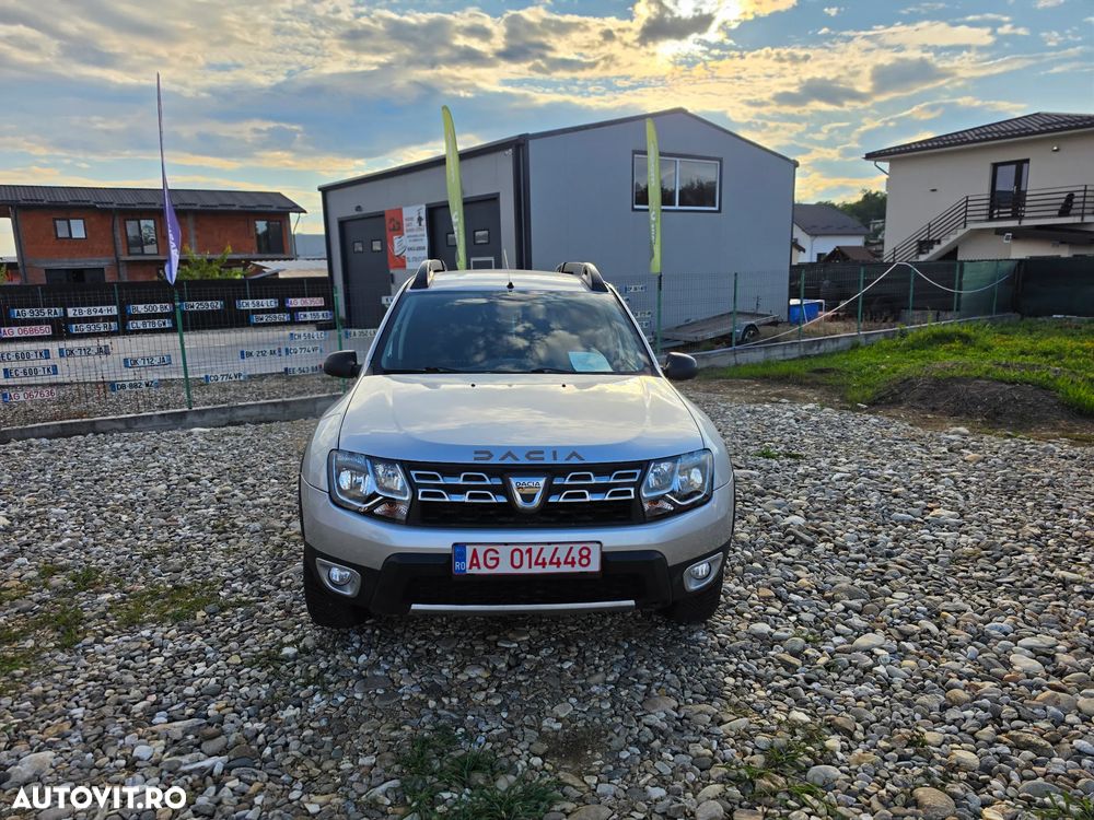 Dacia Duster 1.6 4x2 Laureate - 3