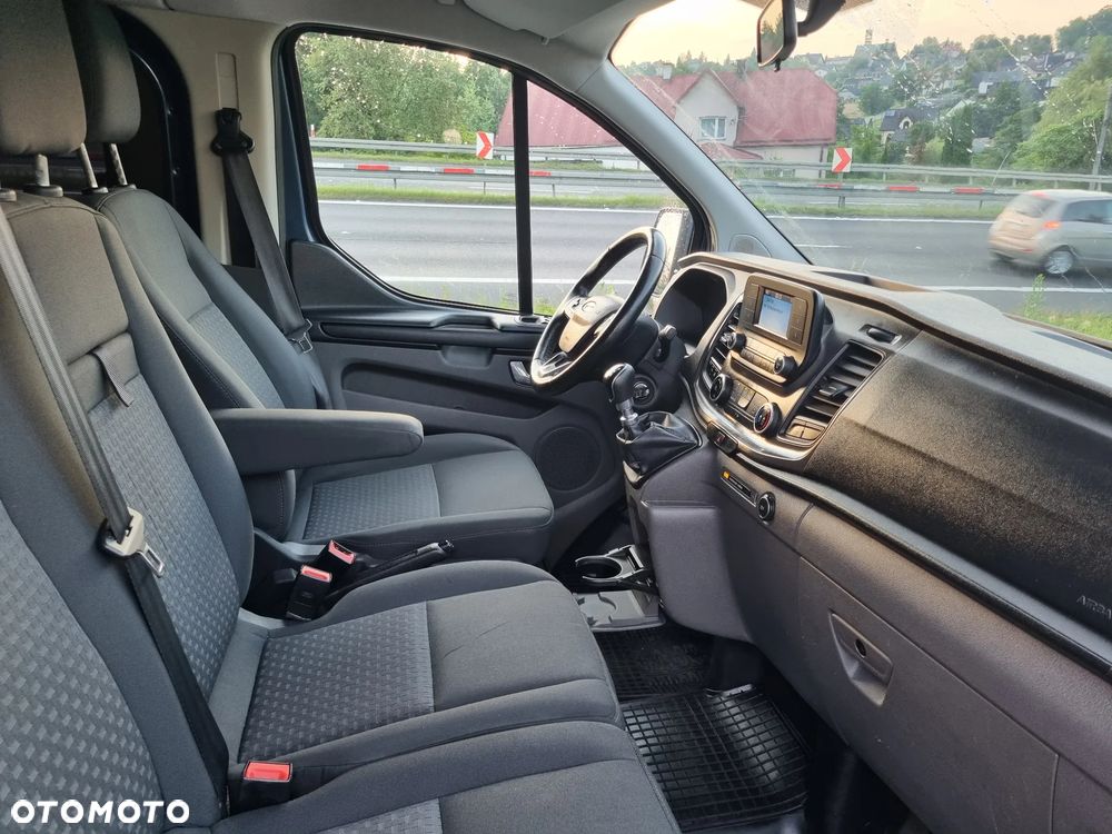 Ford Transit Custom 340 L2H1 Ambiente (bryg.) - 11
