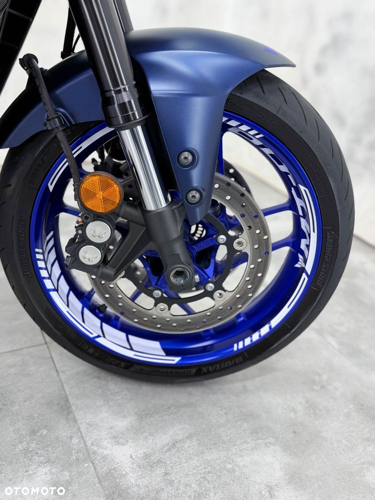 Yamaha MT - 19